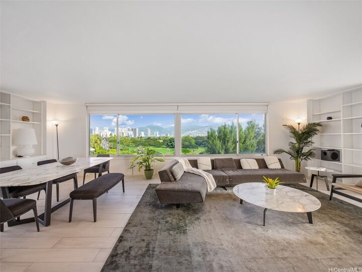 Property Photo:  2969 Kalakaua Avenue 505  HI 96815 