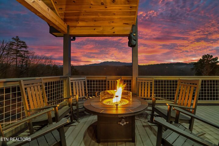 Property Photo:  3382 Flintlock Lane  TN 37862 