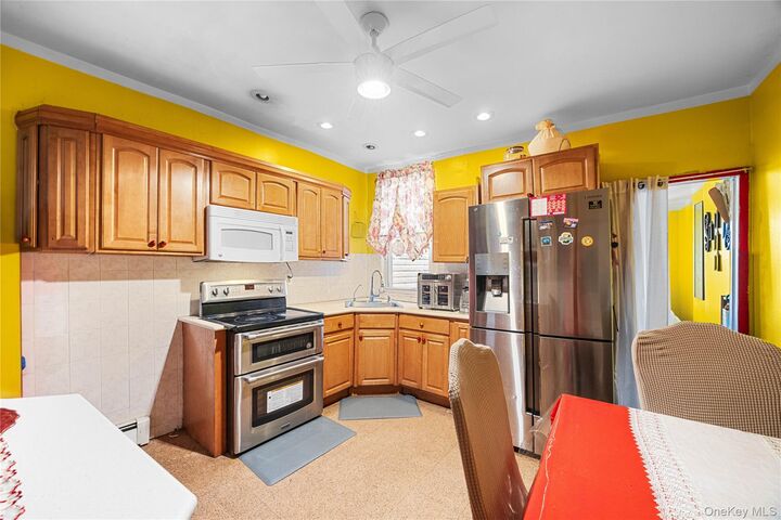 Property Photo:  1226 Shakespeare Avenue  NY 10452 