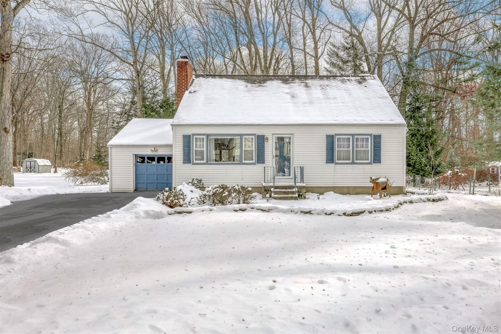 Property Photo:  7 Woodland Place  NY 10952 