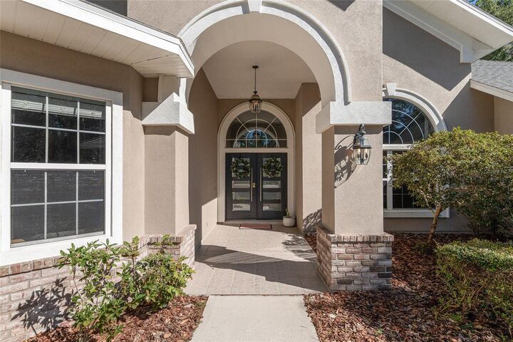 Property Photo: 4705 NW 58th Street FL 32653