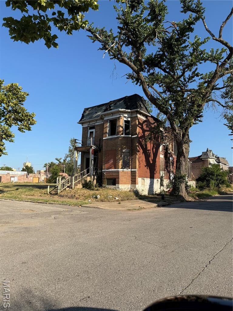 Property Photo:  4845 Page Boulevard  MO 63113 