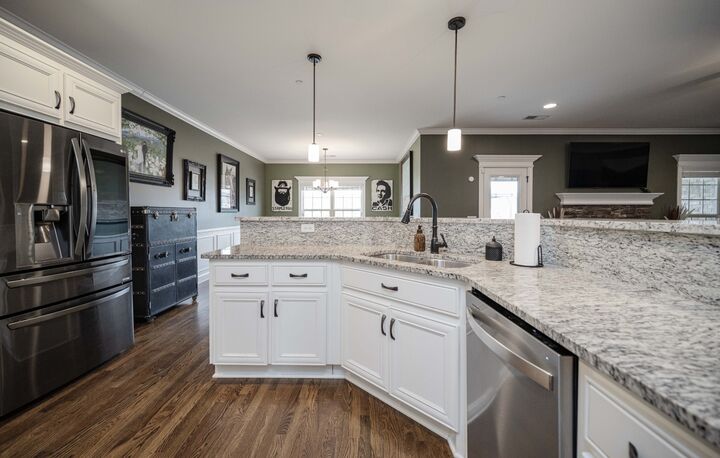 Property Photo:  1130 Spring Creek Dr  TN 37129 