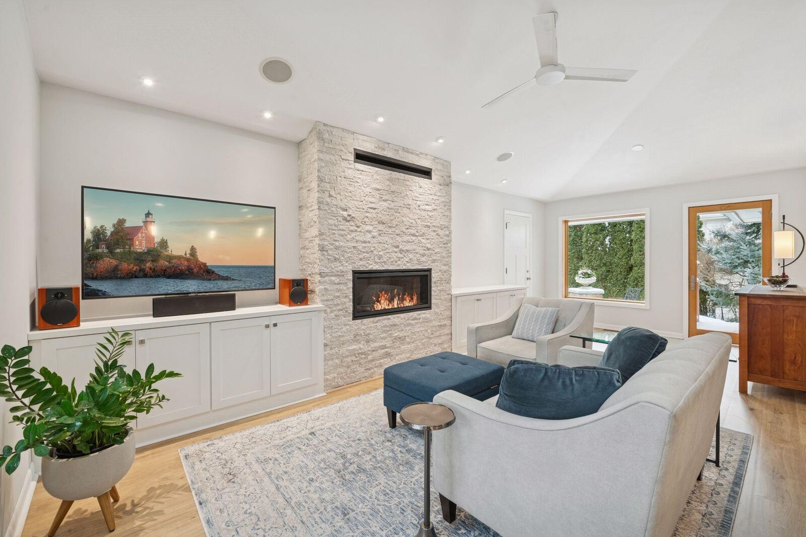 Property Photo: 5501 Park Place MN 55424