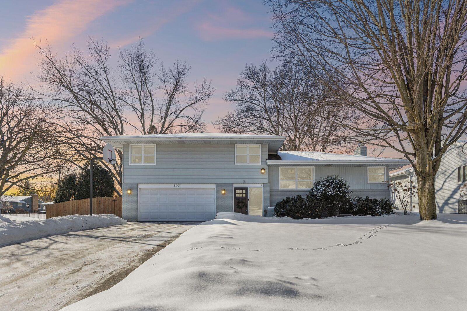 Property Photo:  5201 Tifton Drive  MN 55439 