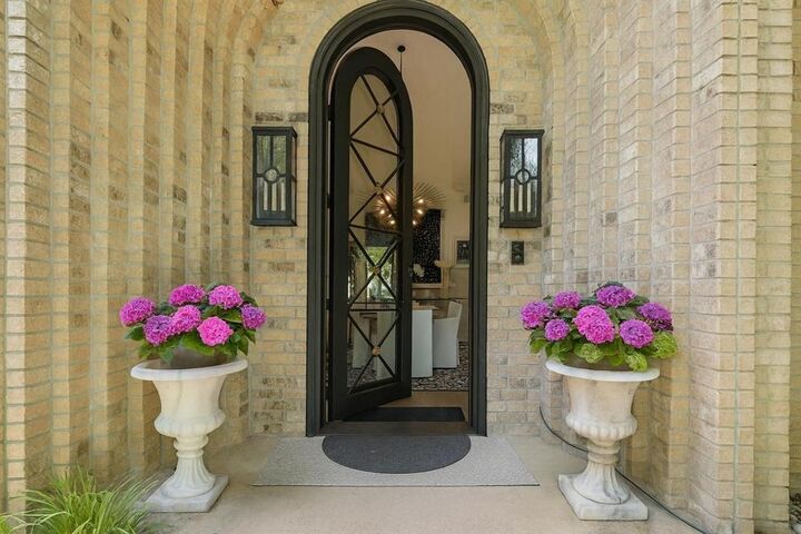 Property Photo:  1747 Crescent Lane  TX 75137 