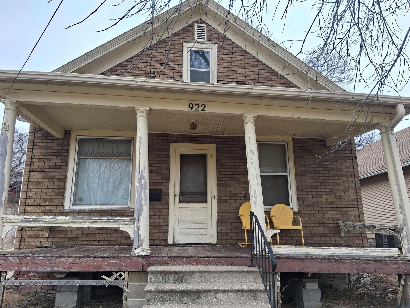 Property Photo:  922 Dubuque Street  IA 51105 