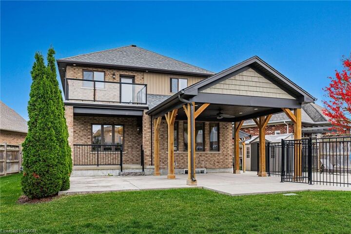 Property Photo: 261 Watervale Crescent ON N2A 0G7