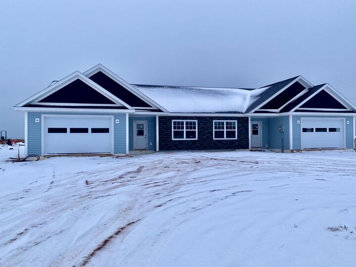 Photo de la propriété:  10 Brianna Street - Cavendish Horizon Estates  PE C0A 1N0 