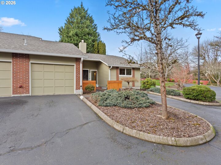 Property Photo:  9160 SW Wilshire St  OR 97225 