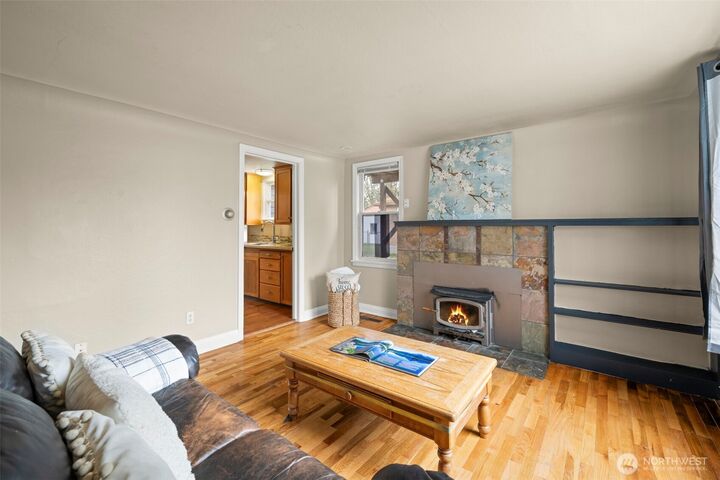 Property Photo:  905  115th Street S  WA 98444 