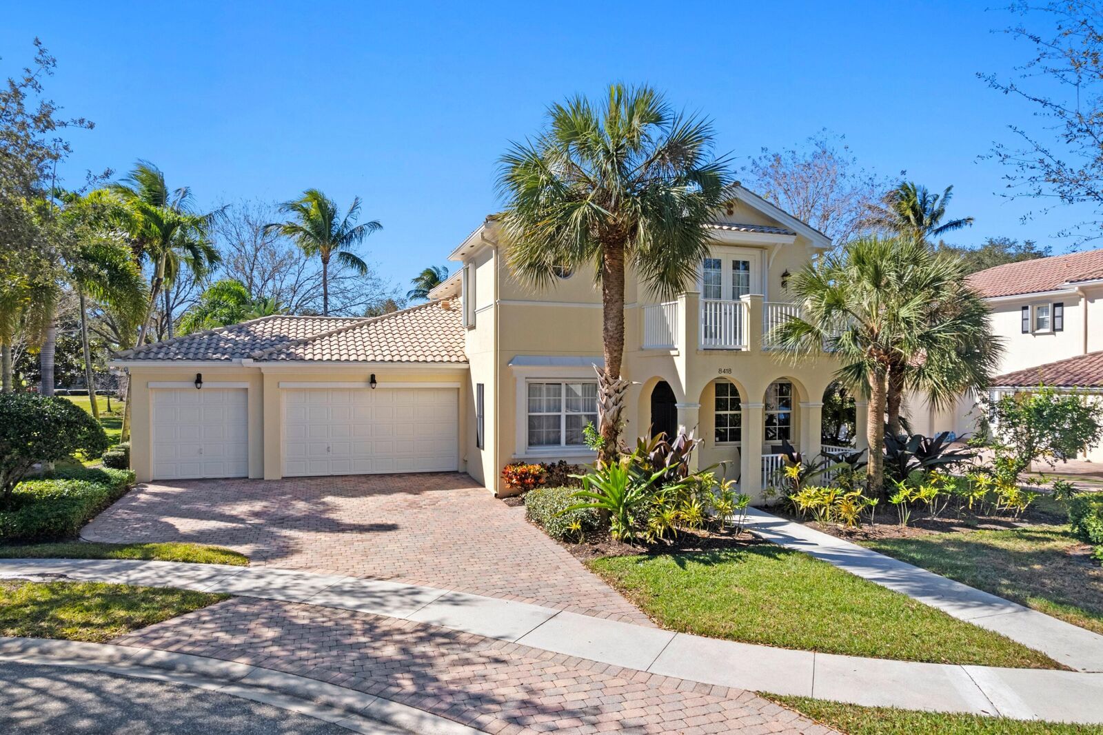 Property Photo:  8418 Arima Lane  FL 33414 