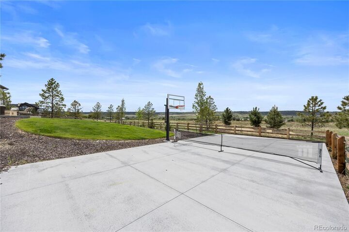 Property Photo:  1675 Arrowpoint Court  CO 80116 