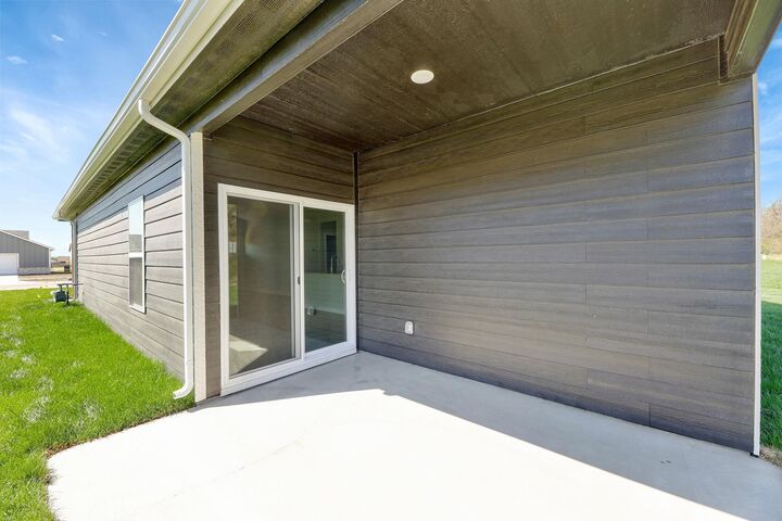 Property Photo:  9510 E Hurst St  KS 67210 