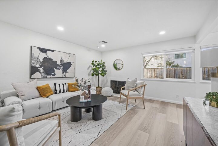 Property Photo: 6290 Mahan Drive CA 95123