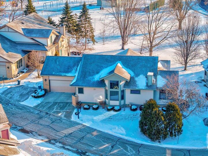 Property Photo:  1030 Rooster Run  WI 53562 