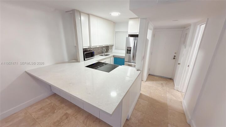 Property Photo: 1345 Lincoln Rd 604 FL 33139