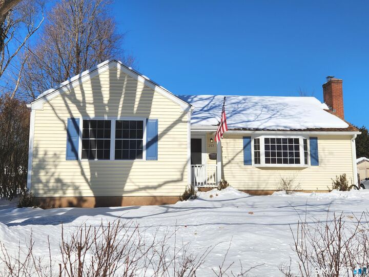 Property Photo:  257 Green Road  CT 06042 