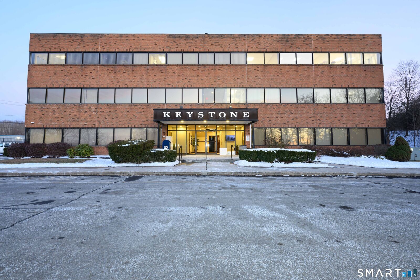 Property Photo:  85 Barnes Road 303  CT 06492 