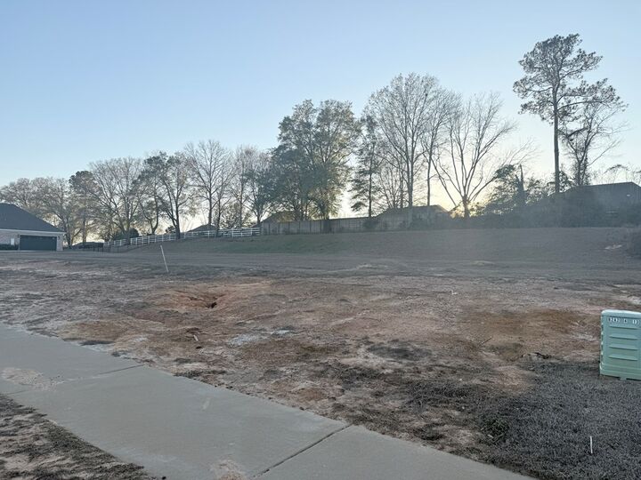 Property Photo:  223 Windemere  AL 36303 