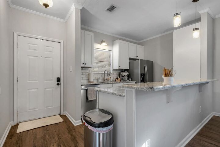 Property Photo:  2555 Panther Creek Road  FL 32308 