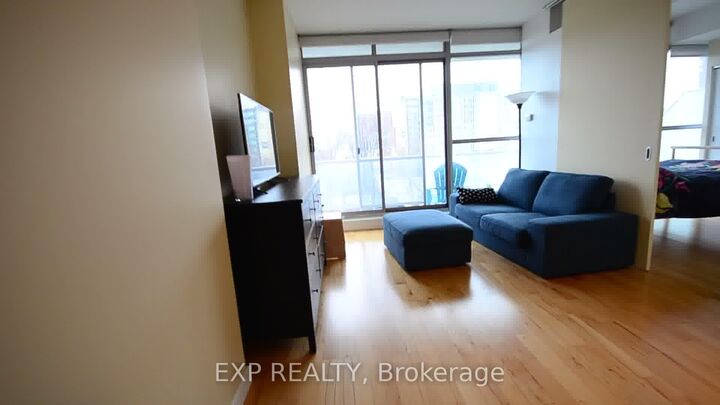 Property Photo: 179 George Street 502 ON K1N 1J8