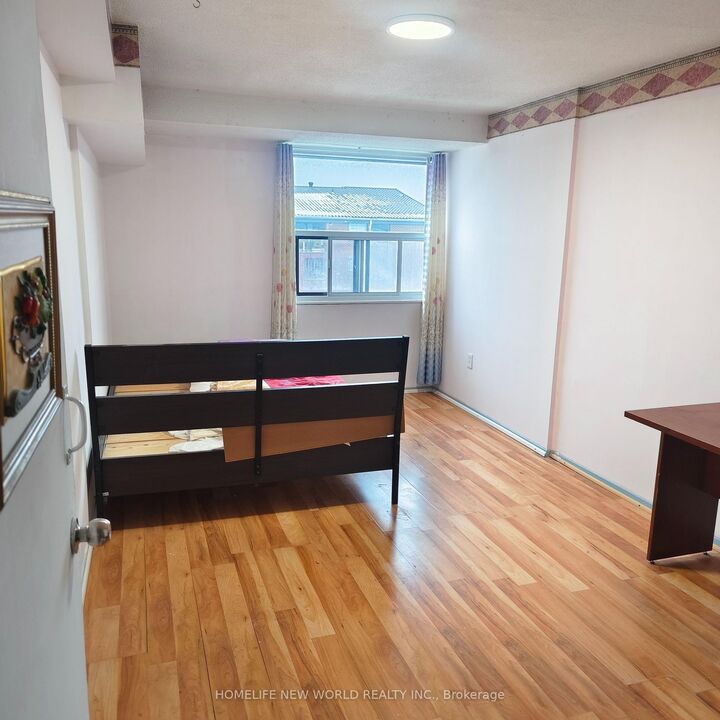 Property Photo: 4064 Lawrence Avenue E 606 ON M1E 4V6