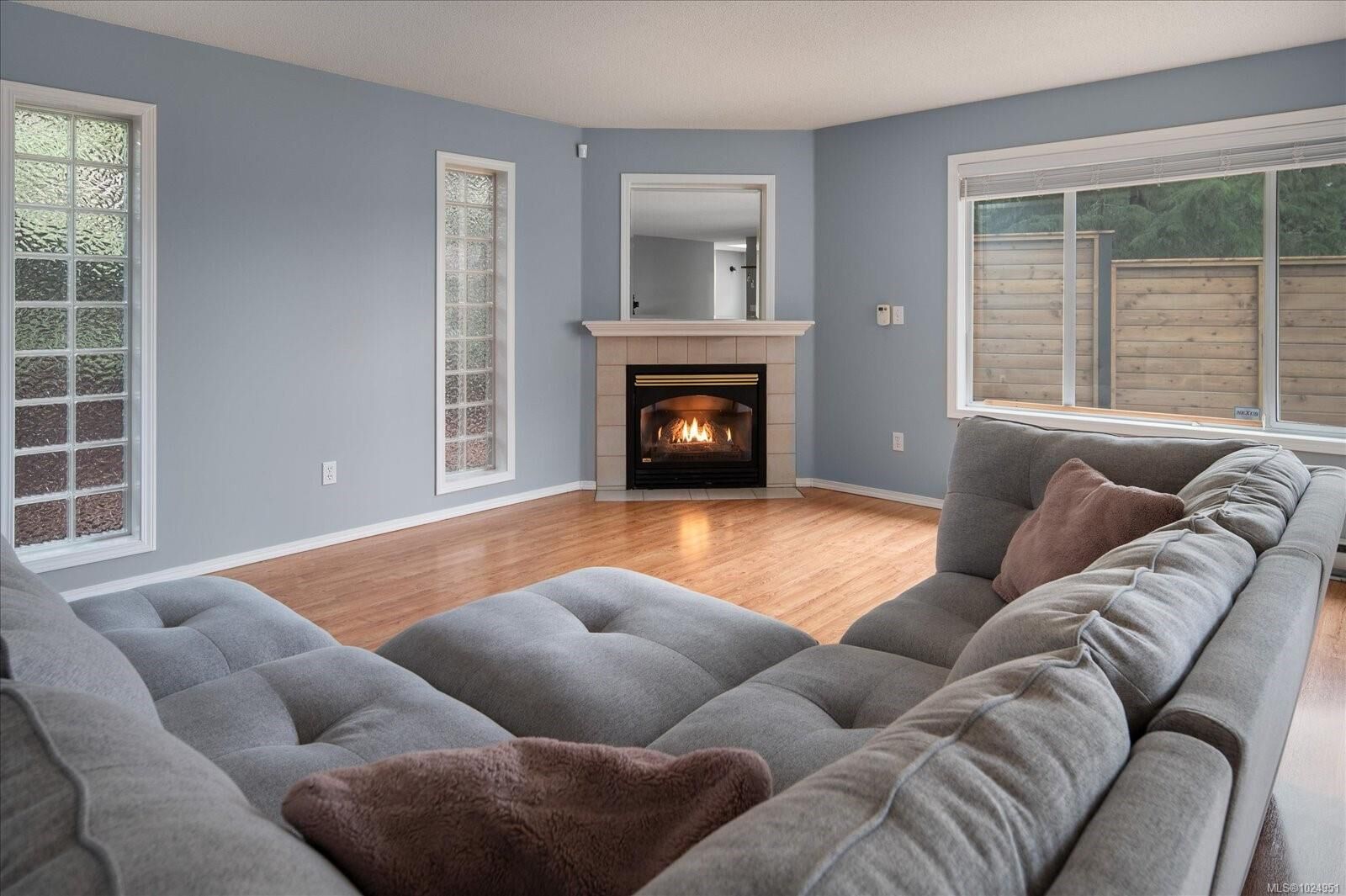 Property Photo: 5994 Cedar Grove Dr BC V9T 6G1