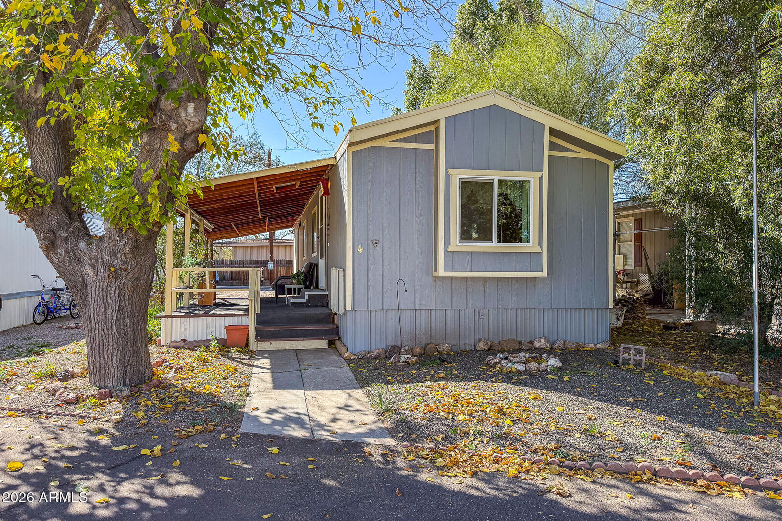 Property Photo:  550 W Palm Drive 4  AZ 85390 