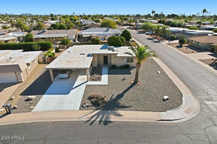Property Photo:  18401 N 108th Drive  AZ 85373 