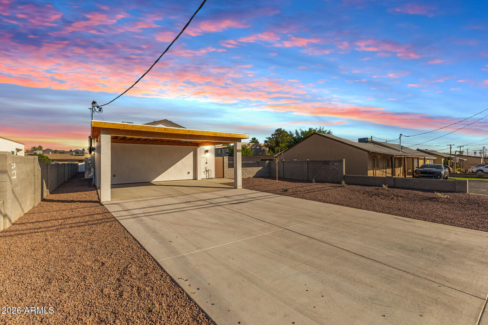 Property Photo: 9425 N 9th Avenue AZ 85021