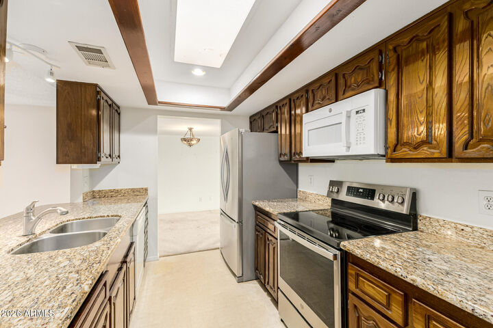 Property Photo:  6743 S Newberry Road  AZ 85283 