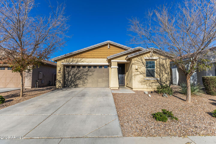 Property Photo:  554 W Rainbow Bridge Lane  AZ 85140 