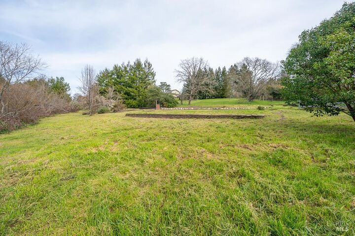 Property Photo:  790 Ferguson Rd Road  CA 95472 