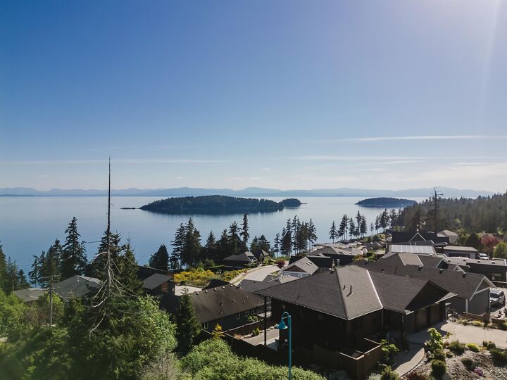Property Photo: 5883 Cowrie Street BC V7Z 0K2