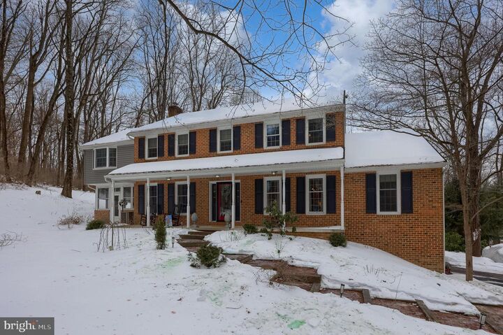 Property Photo:  332 Laurel Drive  PA 17406 