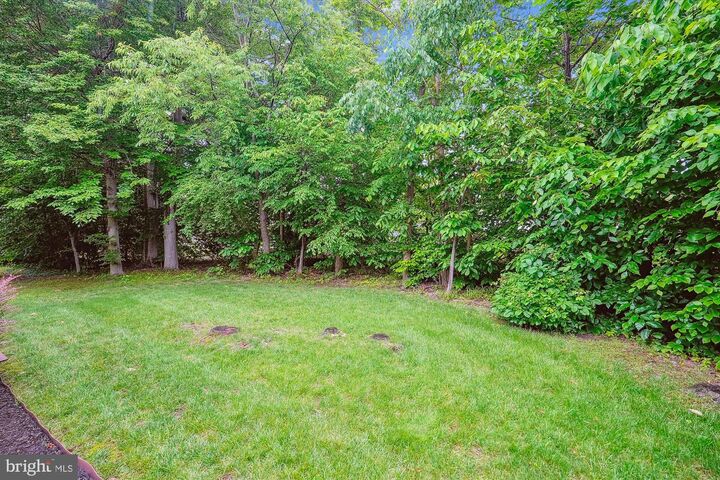 Property Photo:  47666 Paulsen Square  VA 20165 