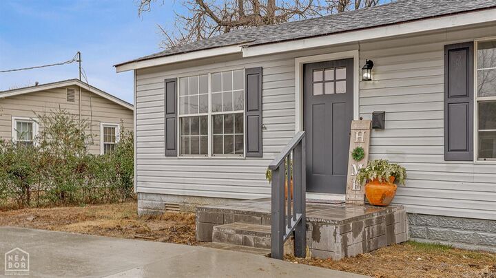 Property Photo: 831 N 3rd Street AR 72450