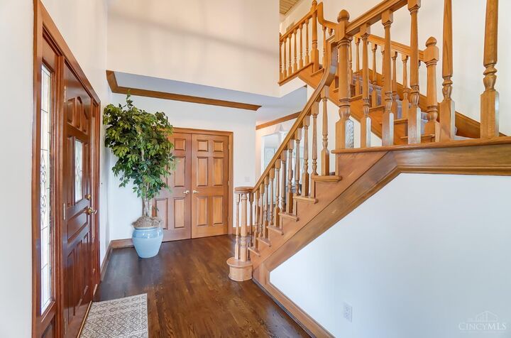 Property Photo:  6040 Countrymeadow Lane  OH 45233 