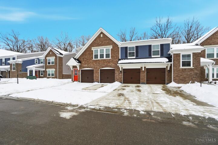 Property Photo:  5882 Parkview Lane  OH 45150 