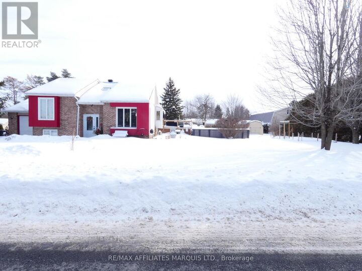 Property Photo:  21 Ste Therese Boulevard  ON K0A 1W0 