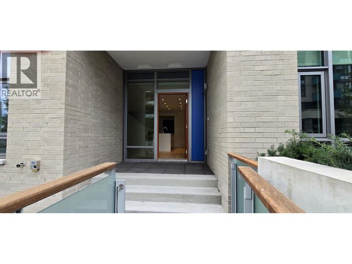 Property Photo:  1500 Fern Street Street 108  BC V7J 0E6 