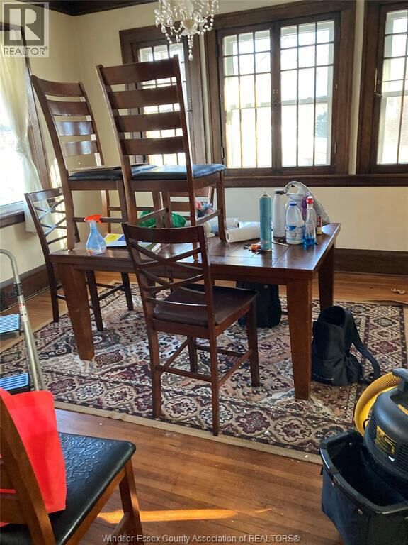 Property Photo:  317 Askin  ON N9B 2X1 