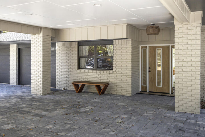 Property Photo:  912 Woodbriar Court  FL 32547 