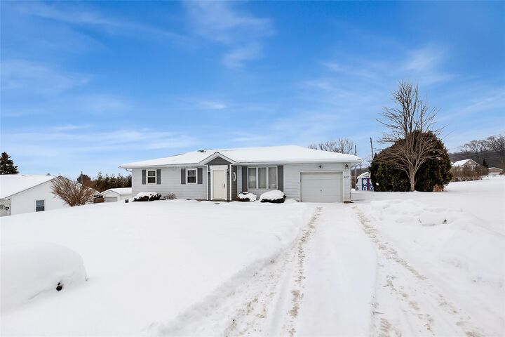 Property Photo: 4159 Knipper Avenue PA 16510