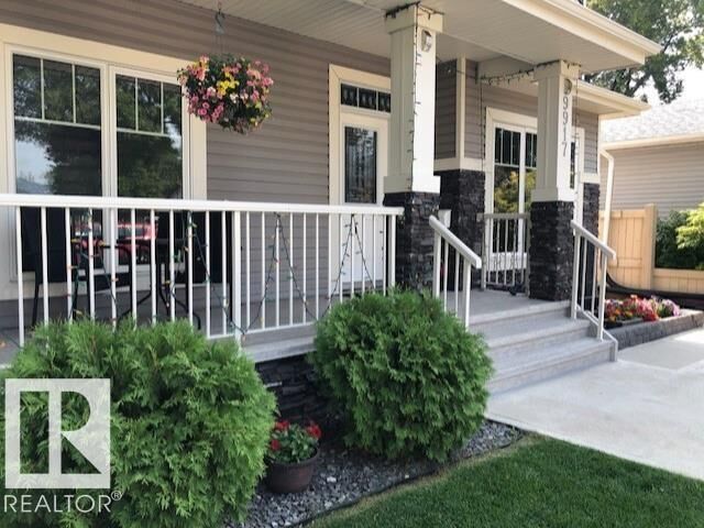 Property Photo:  9917 162 Street NW  AB T5P 3L3 