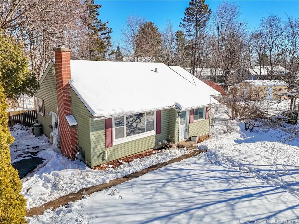 Photo de la propriété:  208 Fulton Avenue  NB E3G 6B2 