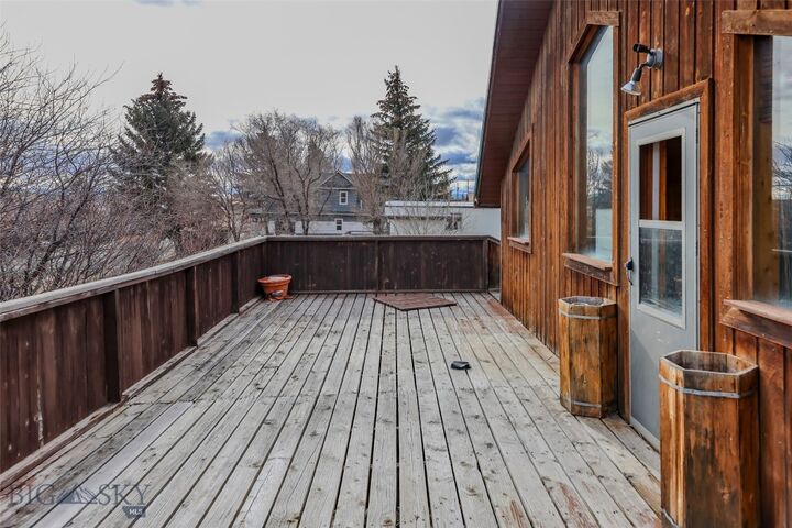Property Photo:  114 Ordway S  MT 59086 