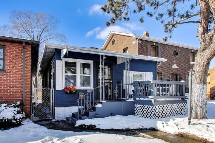 Property Photo: 2550 Harrison IN 46407