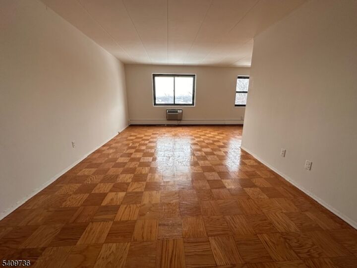Property Photo:  77 Prospect Ave H  NJ 07601 